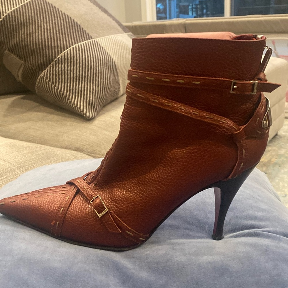 FENDI booties burgundy, caviar leather